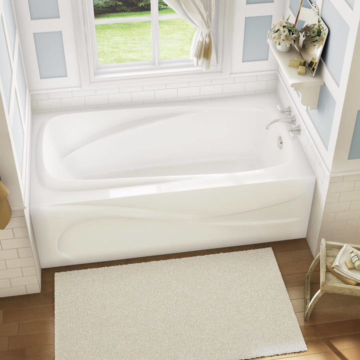 Maax Santorini 60 x 32 Acrylic Alcove Left-Hand Drain Bathtub in White