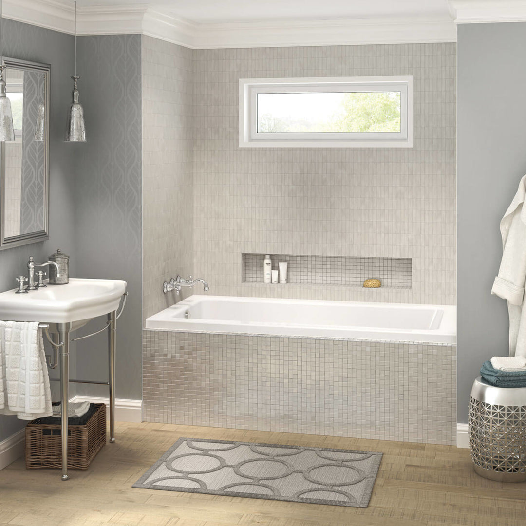 Maax Pose 6032 IF Acrylic Alcove Left-Hand Drain Bathtub in White