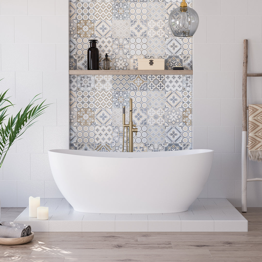 Maax Valentina 67 x 32 Acrylic Freestanding Center Drain Bathtub in Matte White with Matte White Skirt