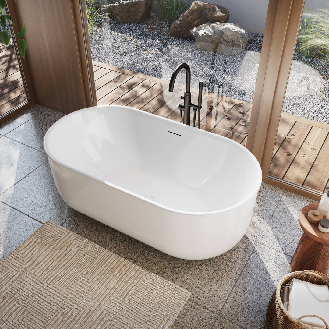 Maax Ommu 5932 Acrylic Freestanding Center Drain Bathtub in White